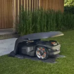 Husqvarna Automower 305E NERA + Garage – Bild 7